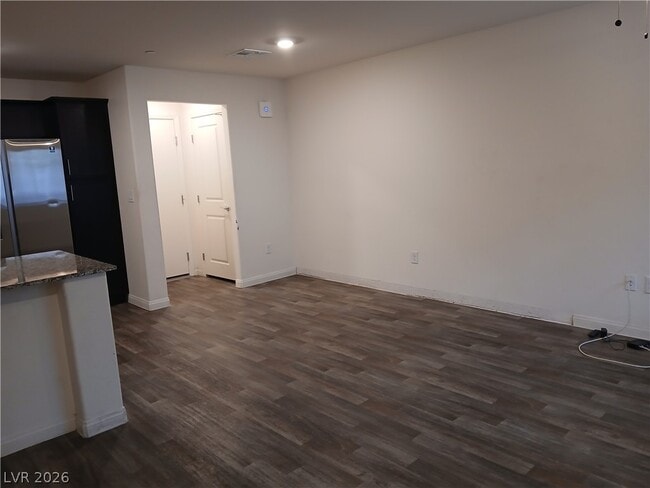 Building Photo - 6811 Alpine White Ct
