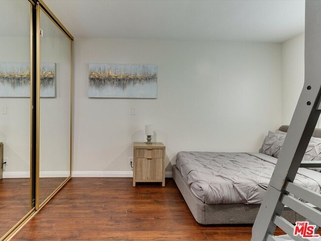 Building Photo - 23109 Mariano St