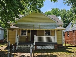 Building Photo - 1804 Ingram Ave
