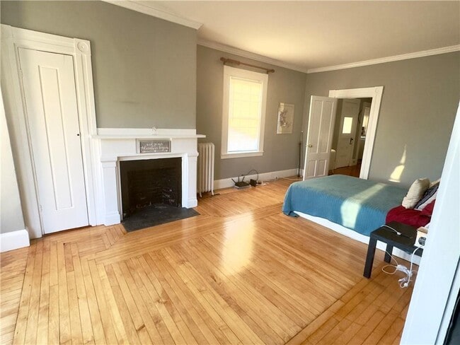 Primary Bedroom - 45 Washington St