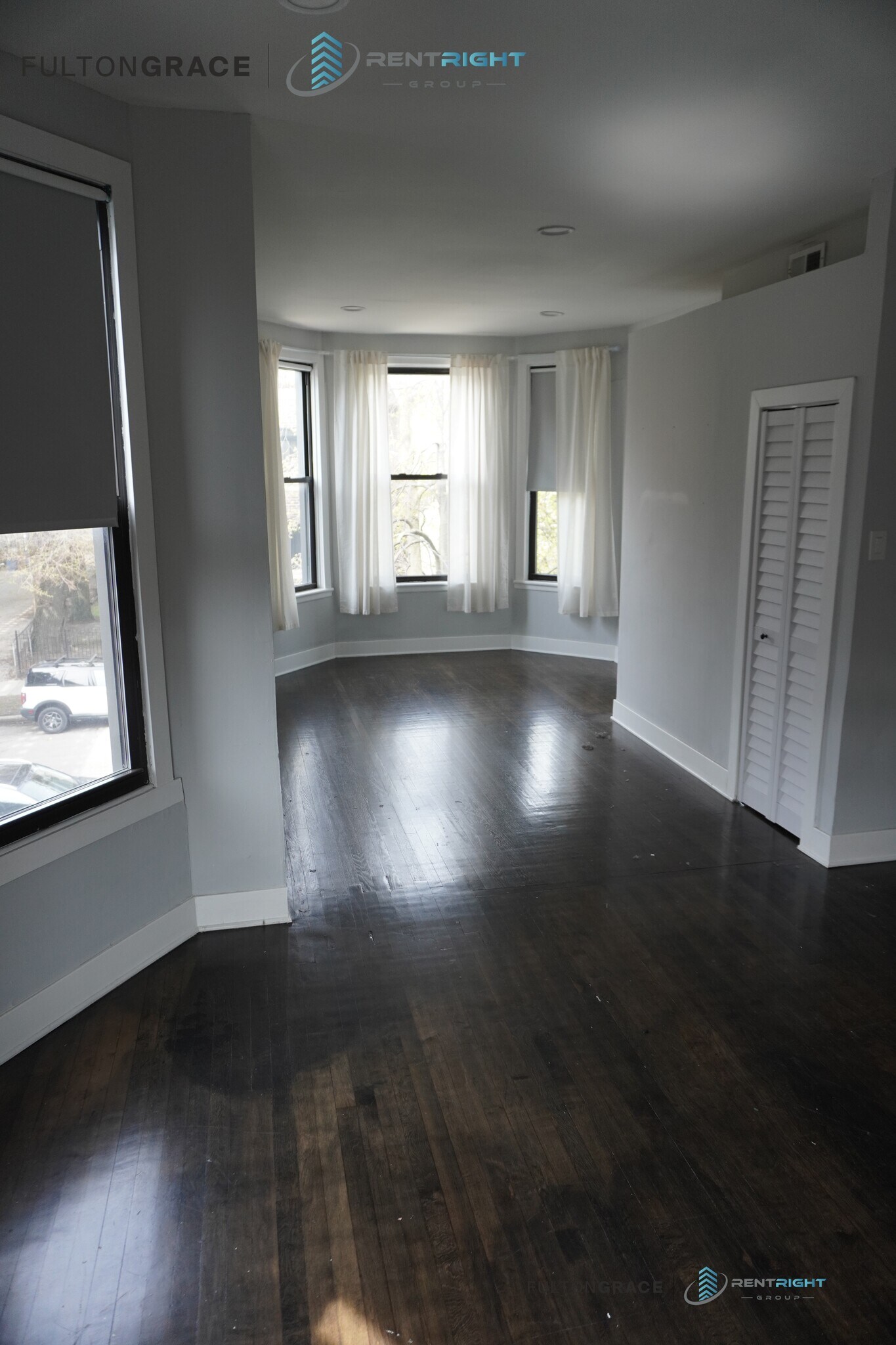 Building Photo - 3415 N Seminary Ave