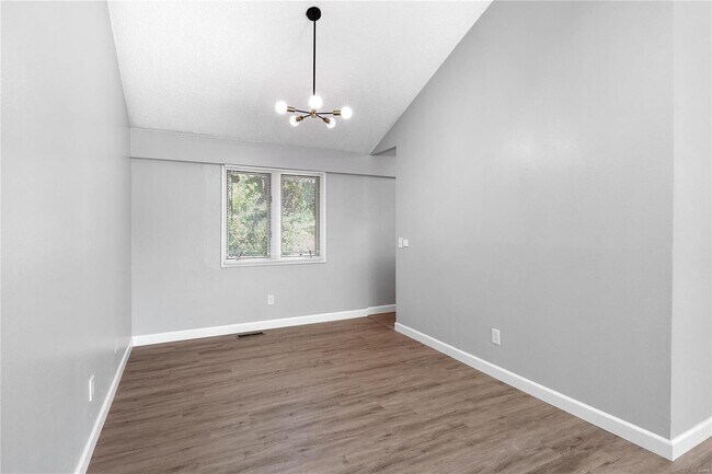 Building Photo - 836 Country Stone Dr