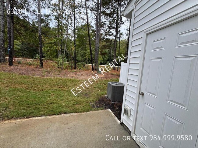 Building Photo - 6318 Little Drew Ln