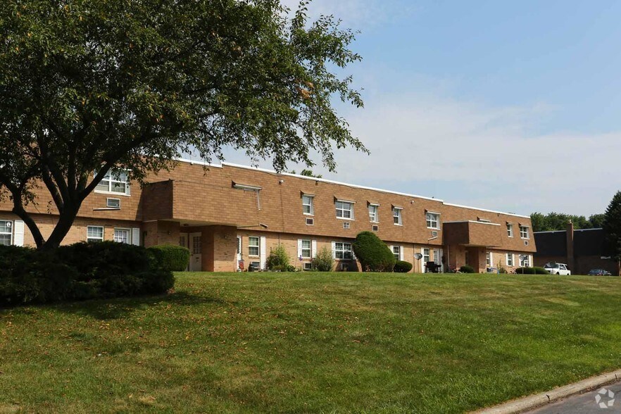 Amity Garden Apartments Douglassville, PA Apartment Finder