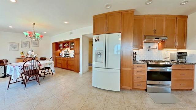 Building Photo - 1150 Marine View Dr