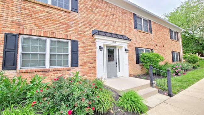 Building Photo - 503 1st Ave SE