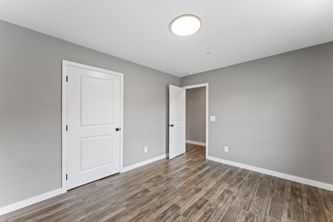 Building Photo - 139Dixon Dr
