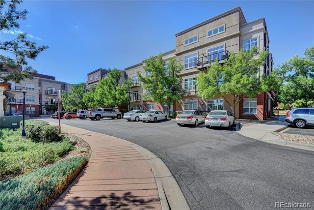 Building Photo - 5677 S Park Pl