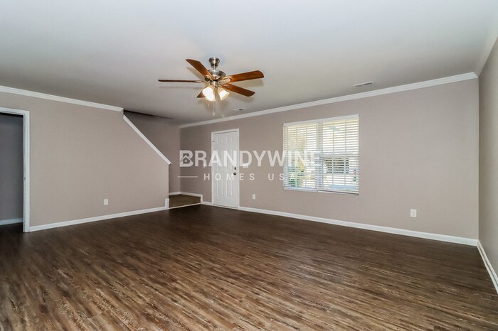 Building Photo - 125 Autumn Bluff Cir