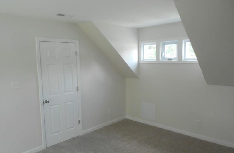 Building Photo - 1809 Doron Ln