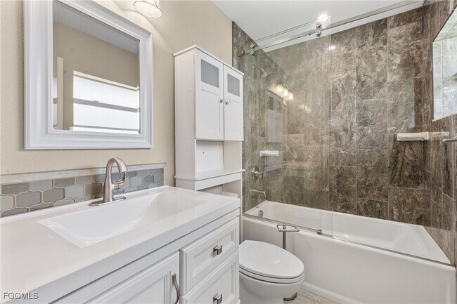 Building Photo - 1418 Shelby Pkwy