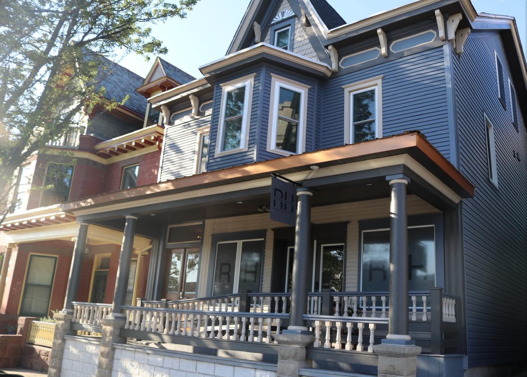 Building Photo - 108 W Market St