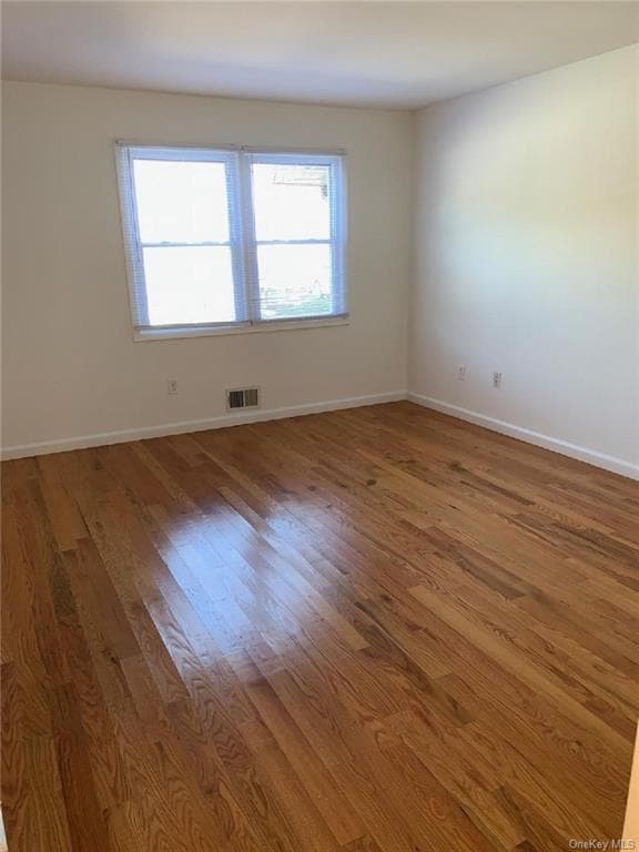 Building Photo - 138 New Holland Village