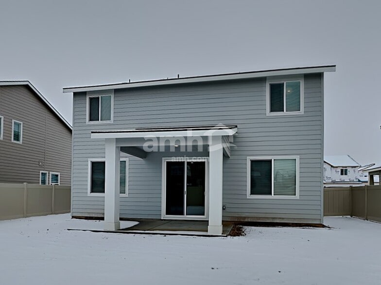 Building Photo - 1037 Woodsome Ave