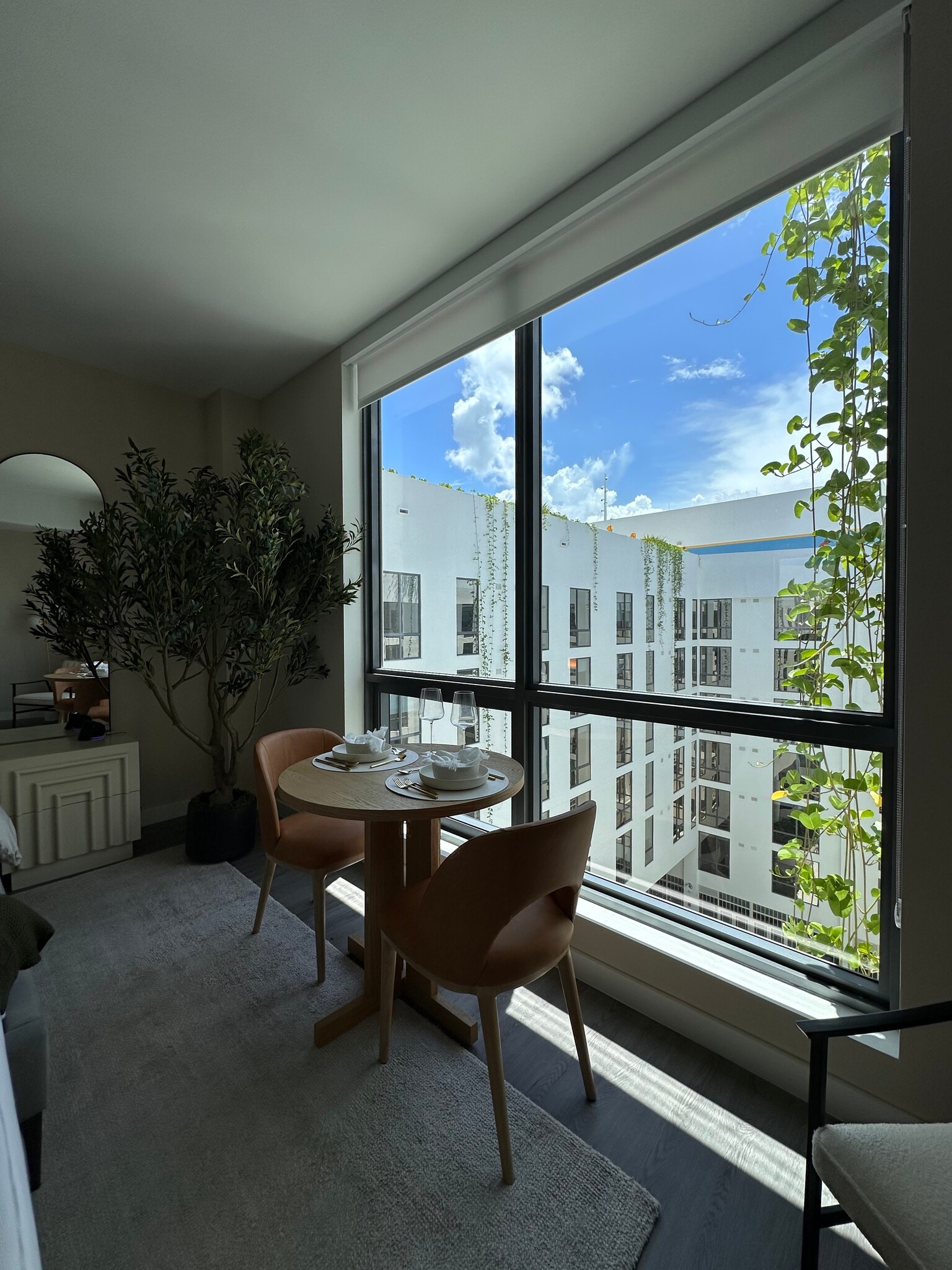 Building Photo - 264 NW 31st St