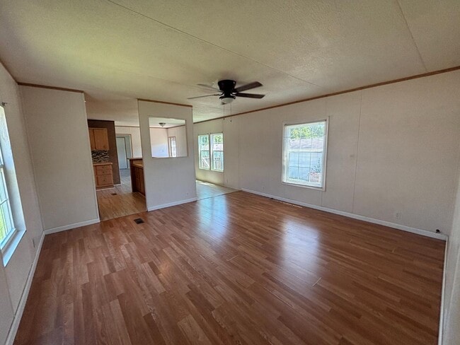 Building Photo - 10111 Piney Creek Ct