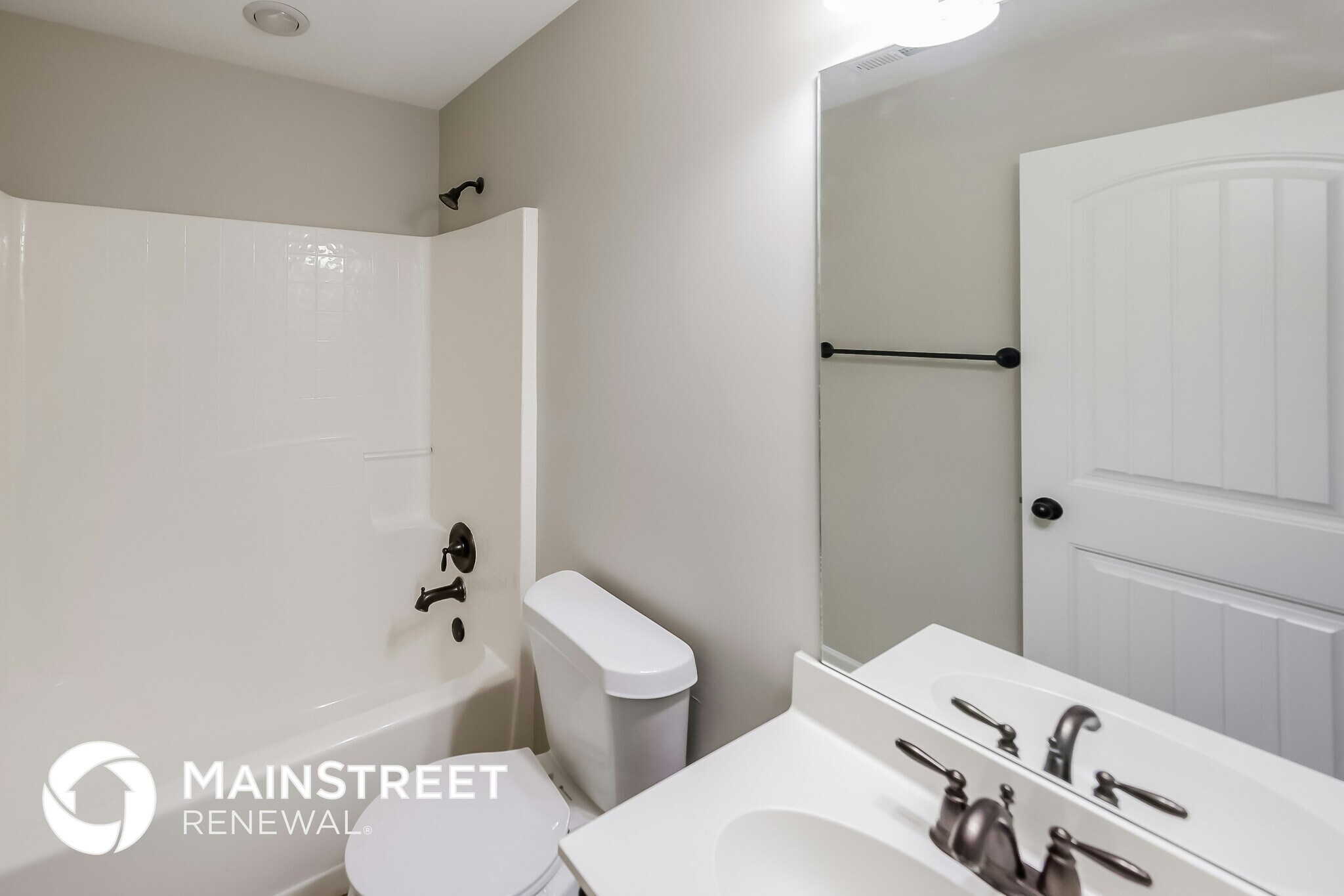 Building Photo - 200 Addison Dr