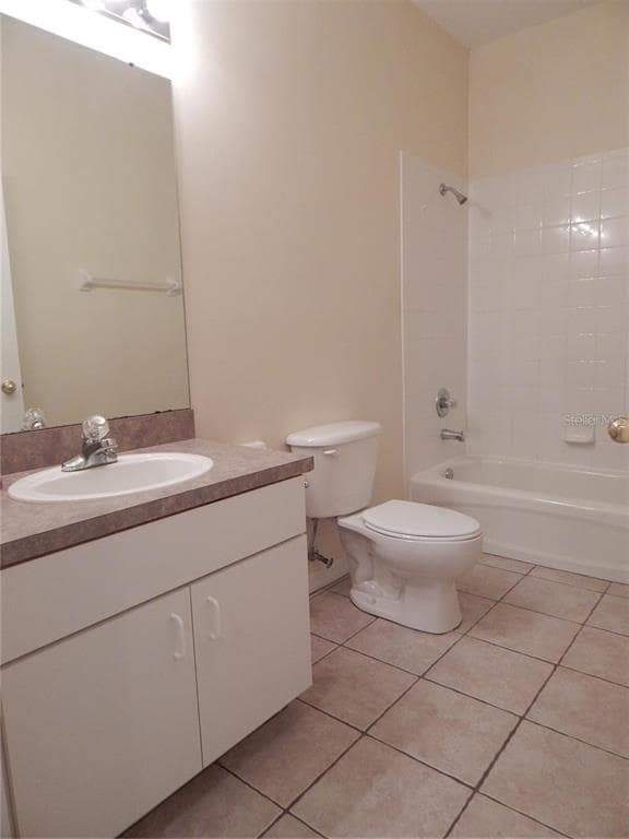 Building Photo - 5925 Sandhill Ridge Dr