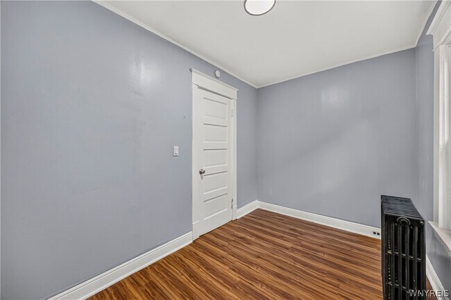 Building Photo - 563 Humboldt Pkwy