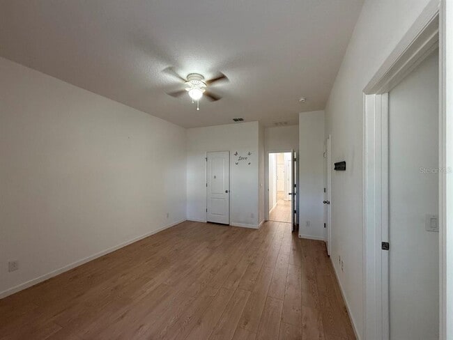 Building Photo - 3219 Stratton Cir