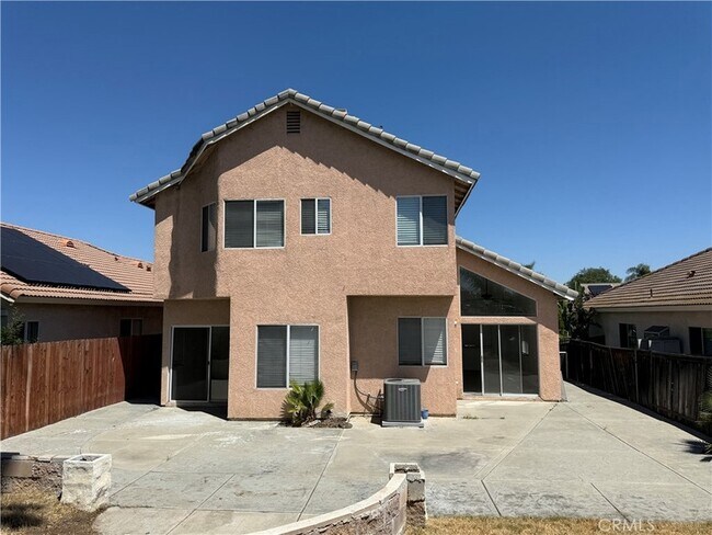 Building Photo - 30159 Westlake Dr