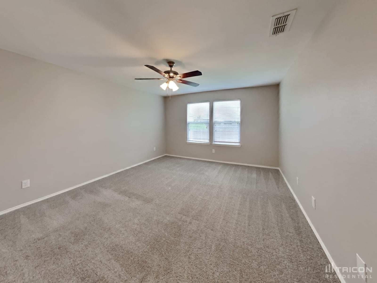 Building Photo - 1704 Abby Creek Dr