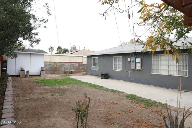 Building Photo - 38626 Frontier Ave