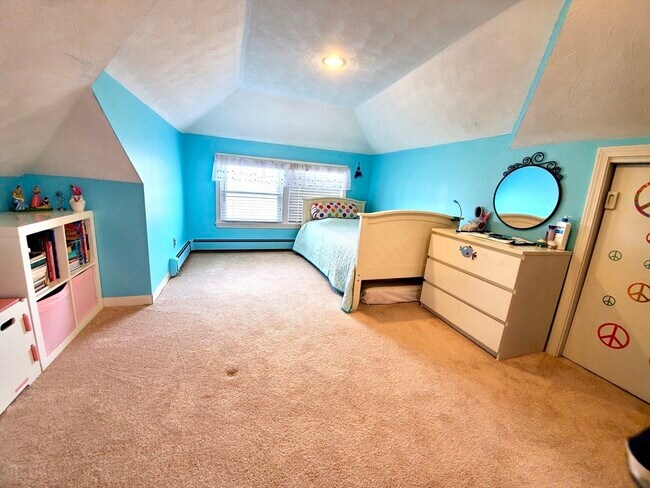 Building Photo - 86 Palfrey Rd