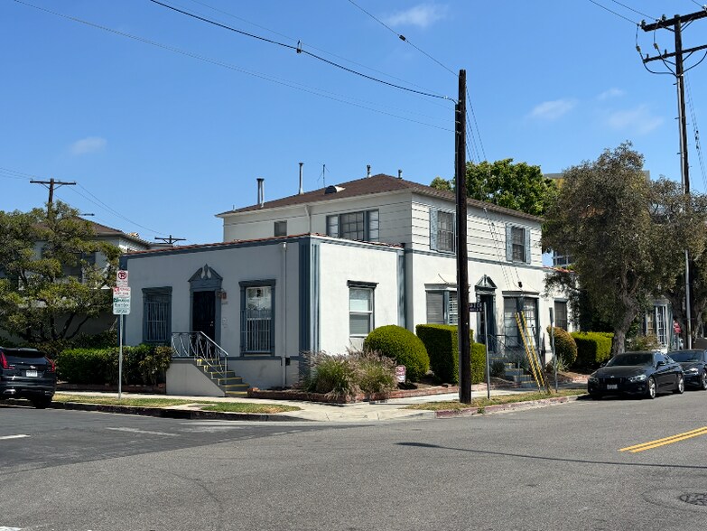 Building Photo - 530 S Orlando Ave