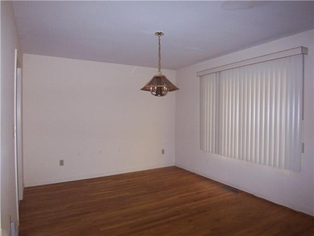 Building Photo - 41 Ledgewood Dr