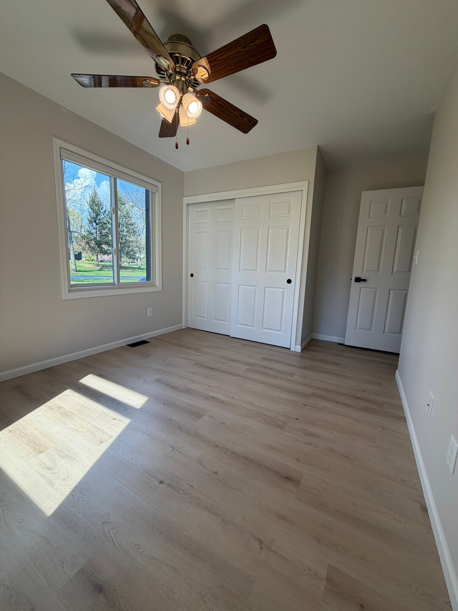 Building Photo - 16696 F-Drive N
