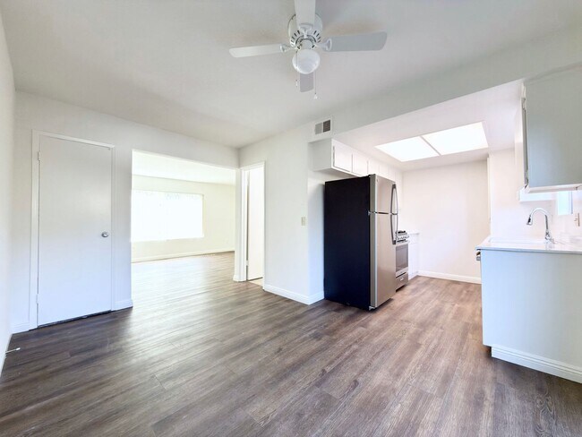 Building Photo - 2140 Via Camino Verde