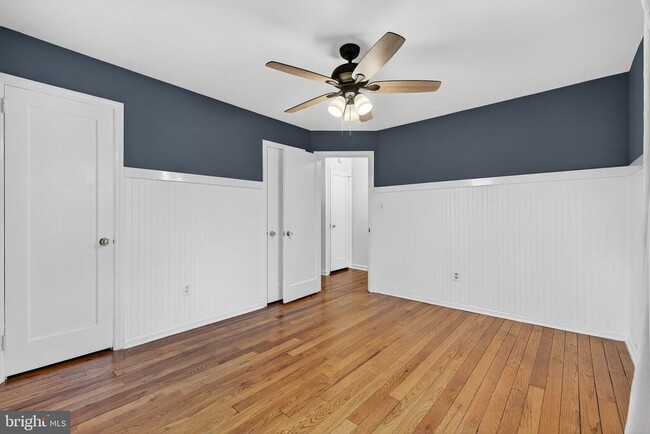 Building Photo - 3004 Marshall St