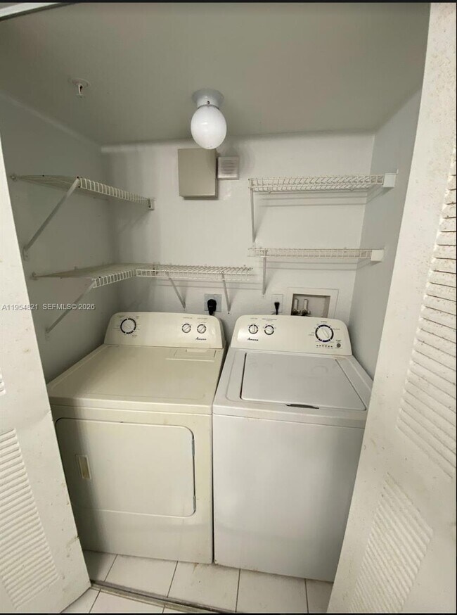 Building Photo - 15480 SW 284th St