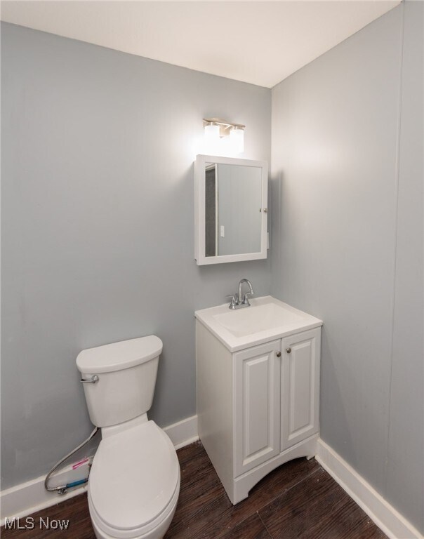 Building Photo - 1226 W Erie Ave