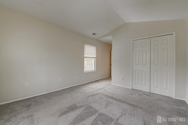 Building Photo - 58 Tanglewood Ct