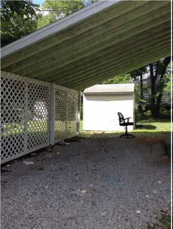 Building Photo - 3 Bedroom, 1.5 bath Home, Available: July 2027!