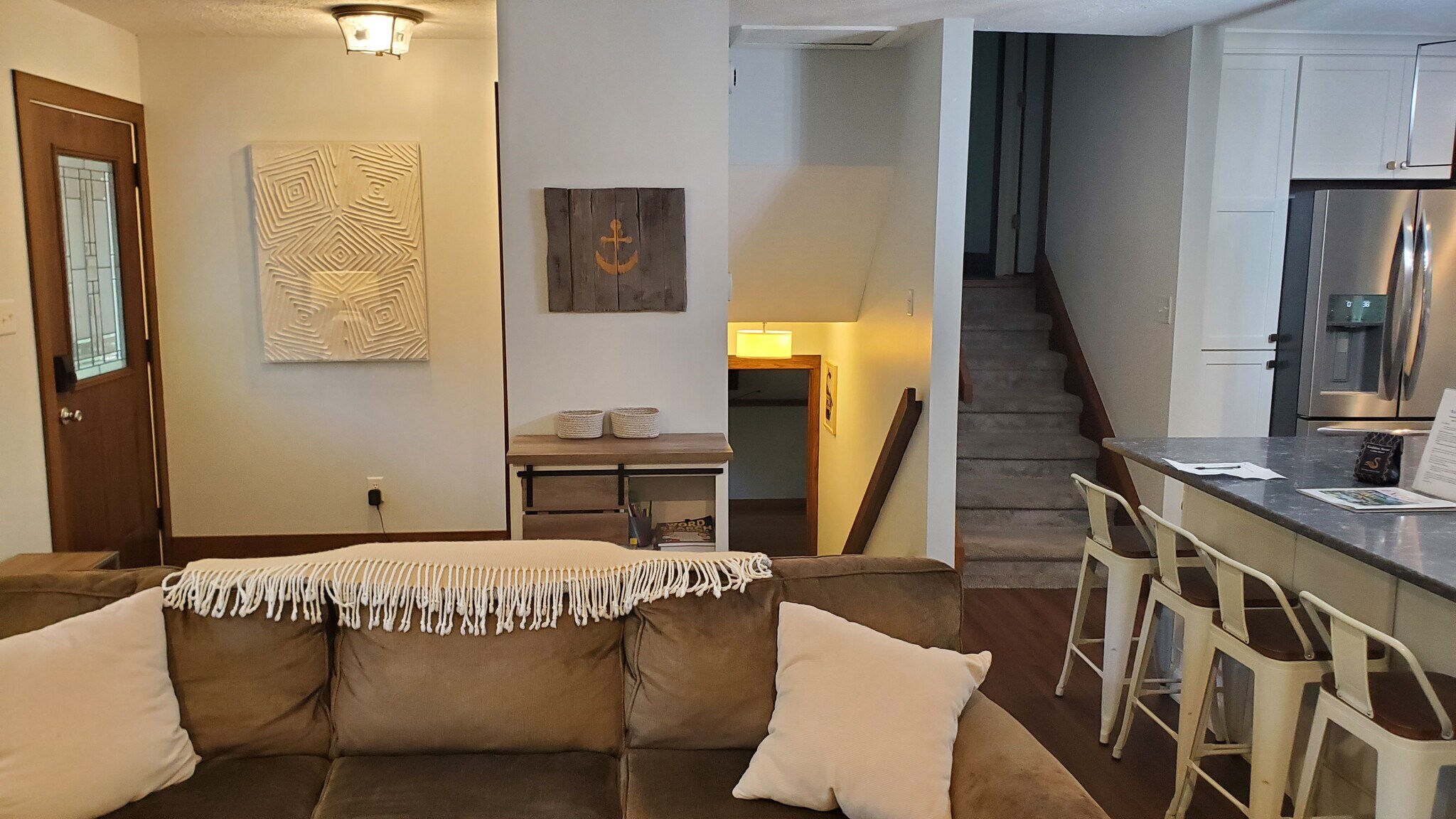 Building Photo - 7967 Sunset Dr