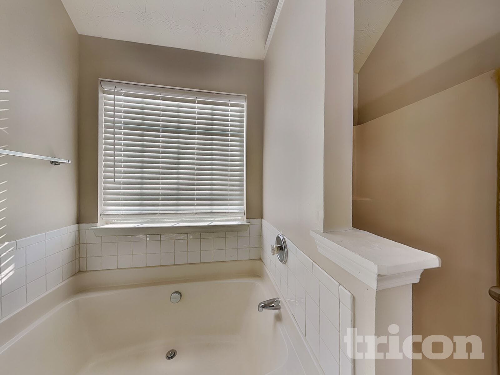 Building Photo - 25 Zebulon Pl