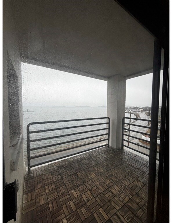 Building Photo - 1 A St