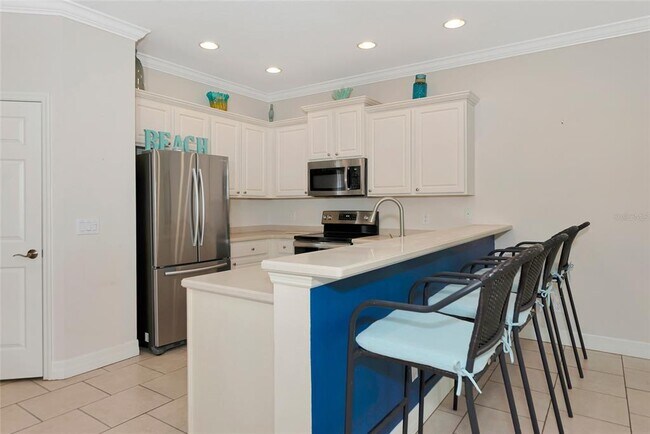 Building Photo - 11415 52nd Ct E
