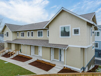 Building Photo - Britton Loop Townhomes