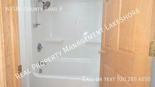 Building Photo - W3184 County Rd H