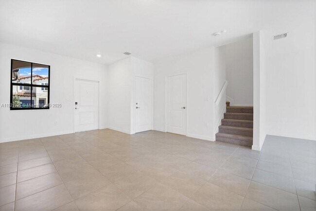 Building Photo - 11926 SW 247th Ter