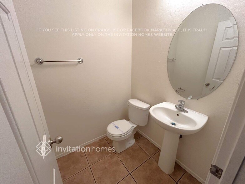 Building Photo - 5435 W Shumway Farm Rd