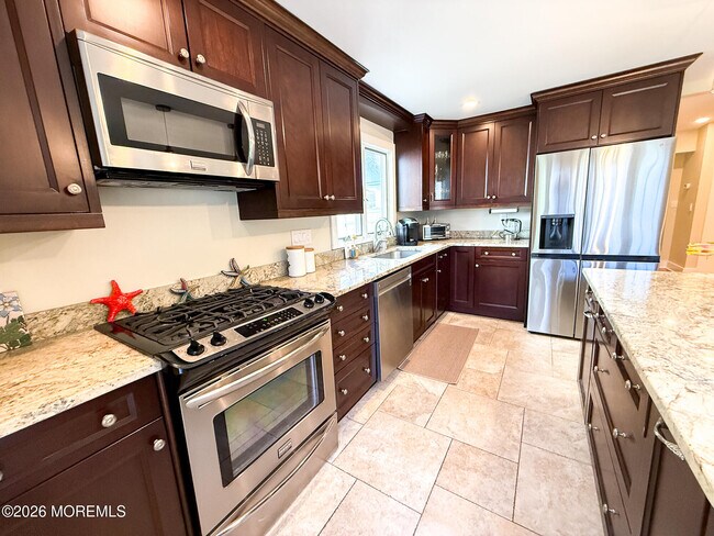 Building Photo - 25 Ocean Ave