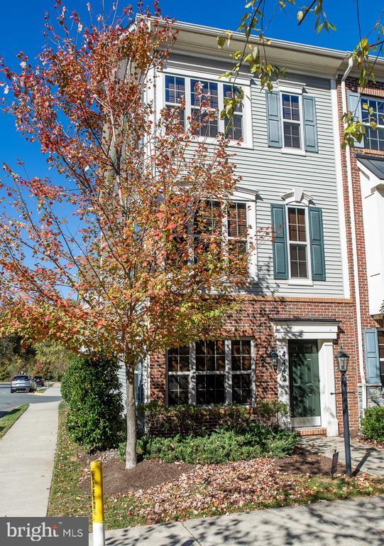 Building Photo - 4442 Potomac Highlands Cir