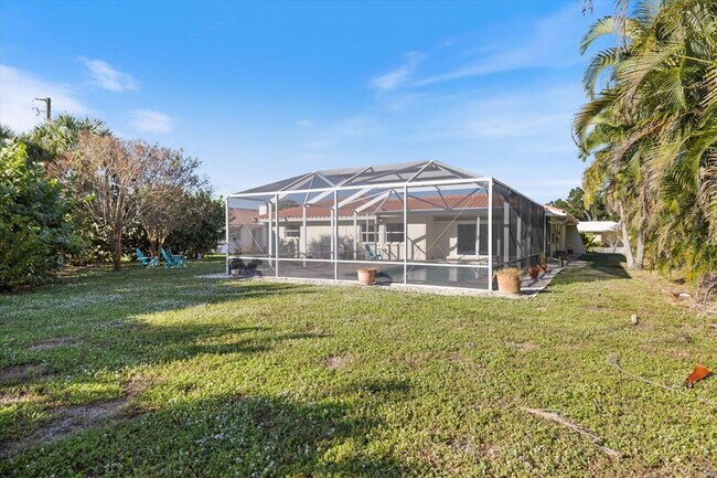 Building Photo - 470 Leger Dr