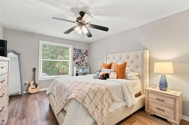 Building Photo - 17323 Emerald Chase Dr