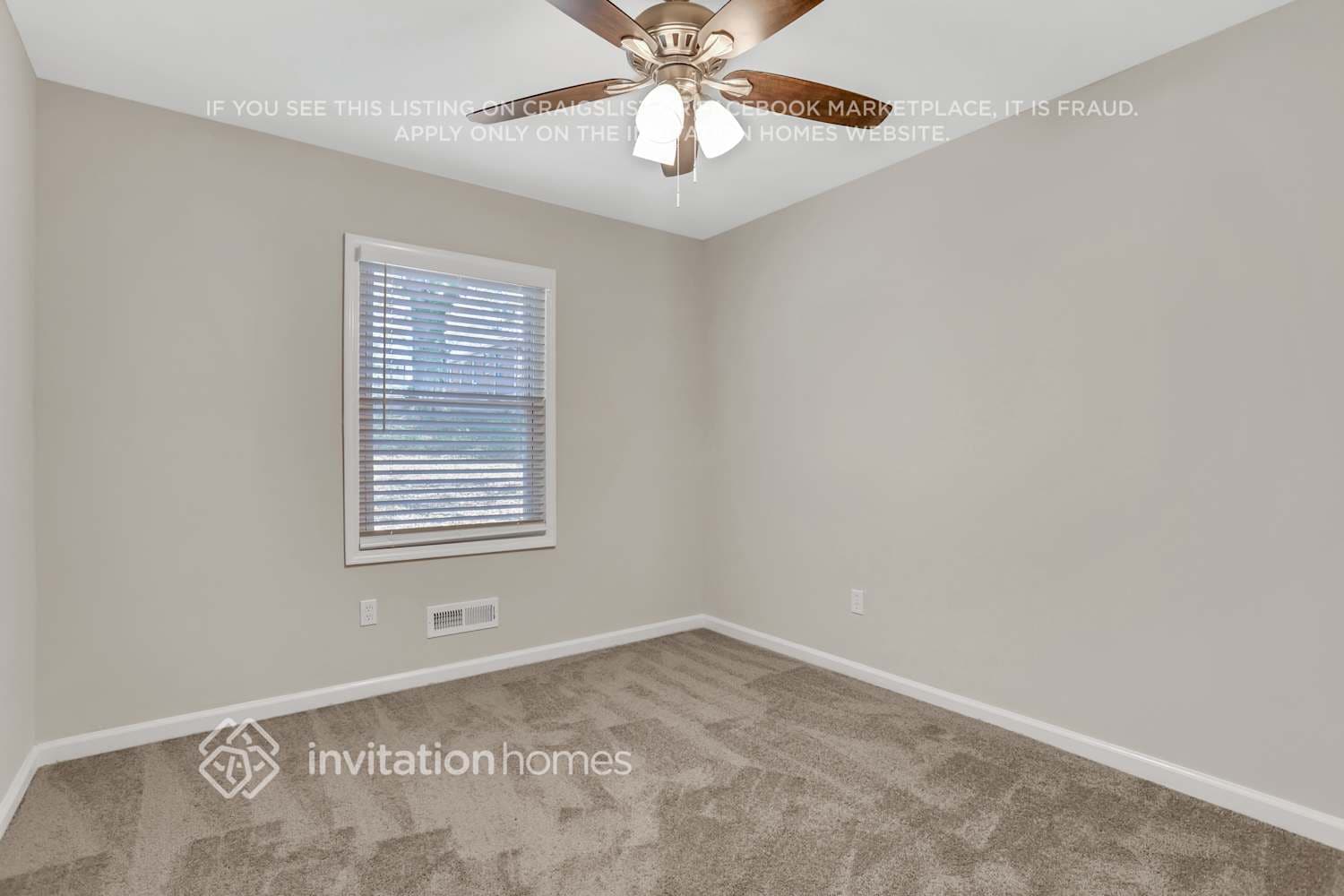 Building Photo - 2032 Rebecca Ln